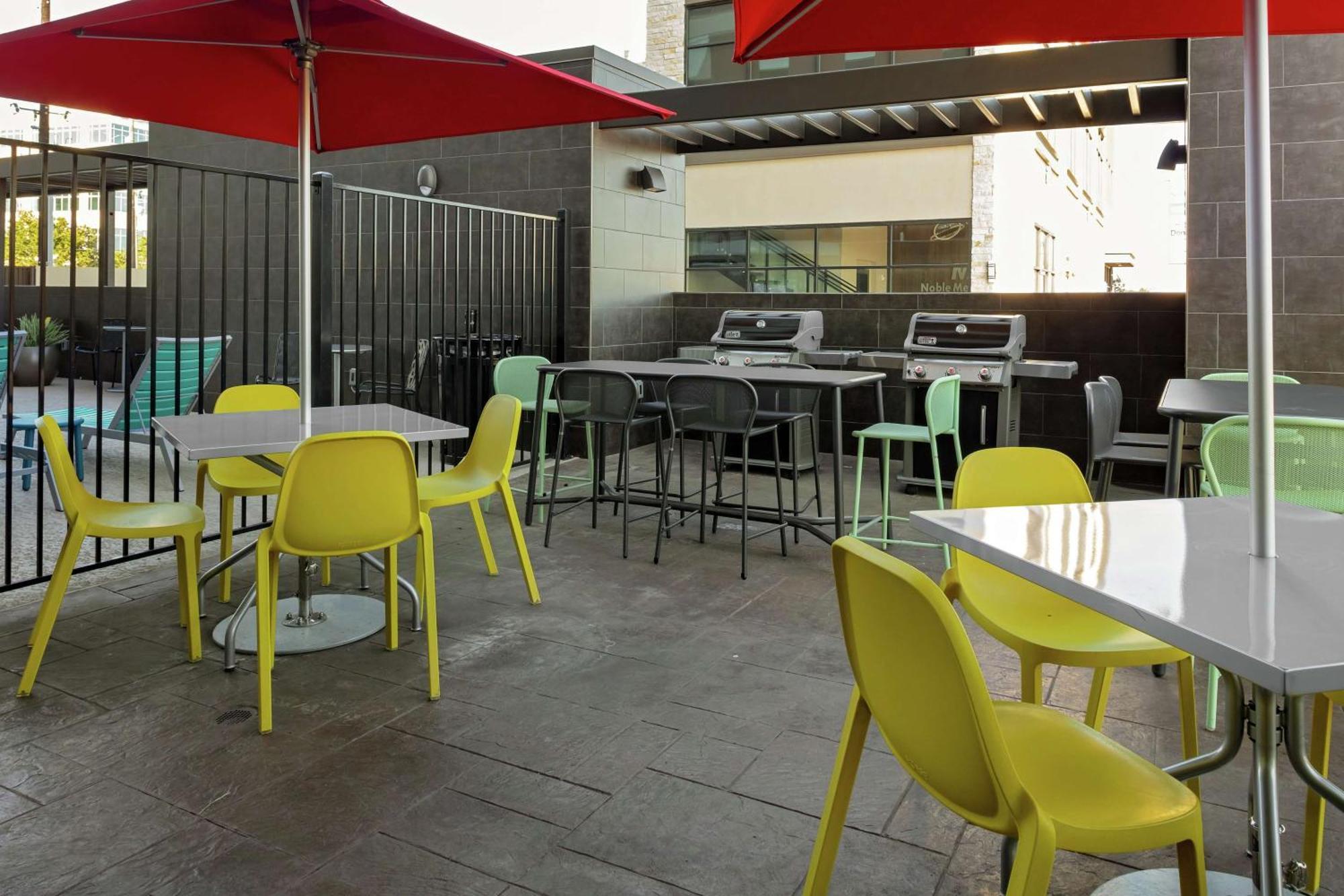 Home2 Suites By Hilton Sugar Land Rosenberg Greatwood Exterior foto